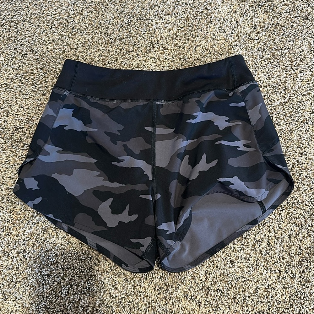 Athleta Girl shorts size M (8/10) Excellent condition